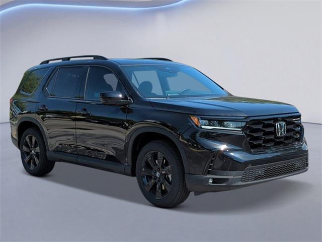 new 2025 Honda Pilot car, priced at $55,975