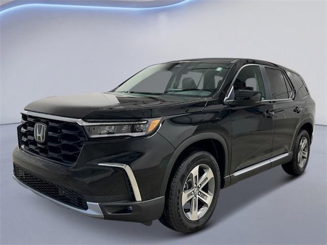 new 2025 Honda Pilot car, priced at $46,995