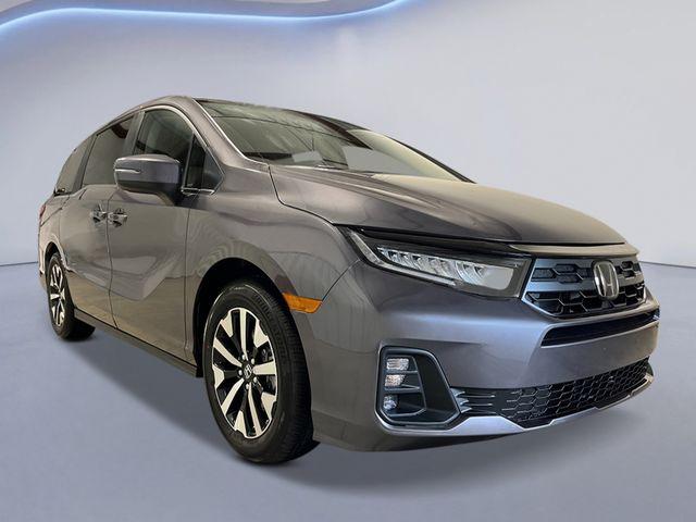 new 2026 Honda Odyssey car, priced at $44,245