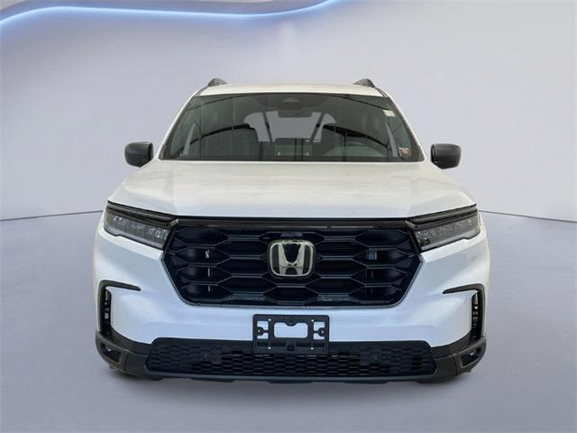 new 2025 Honda Pilot car, priced at $44,150