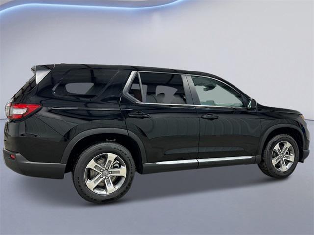 new 2025 Honda Pilot car, priced at $46,995