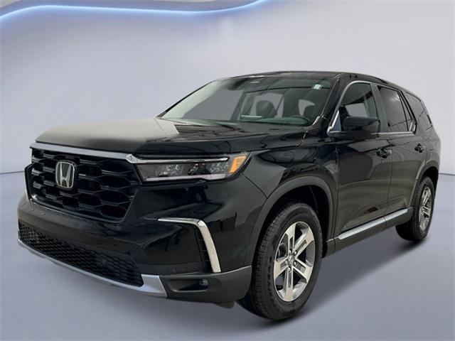 new 2025 Honda Pilot car, priced at $46,995