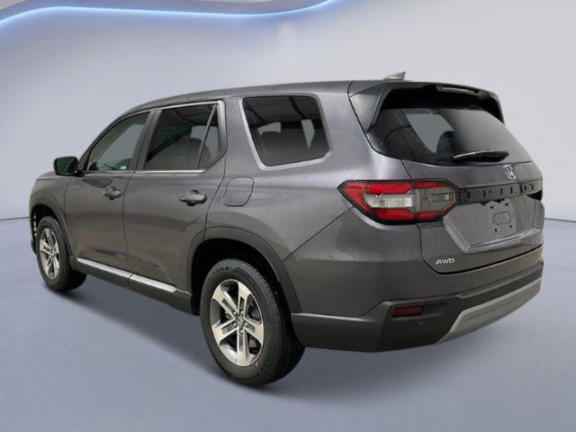 new 2025 Honda Pilot car, priced at $47,095