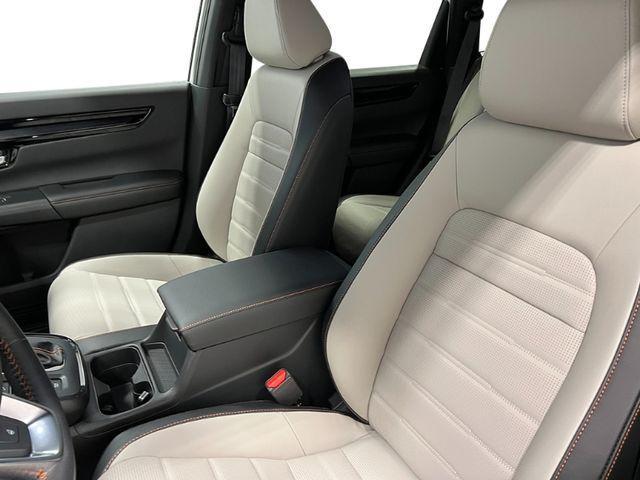 new 2025 Honda CR-V Hybrid car, priced at $42,950