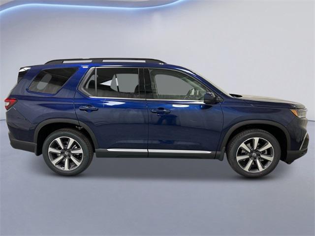 new 2025 Honda Pilot car, priced at $50,995