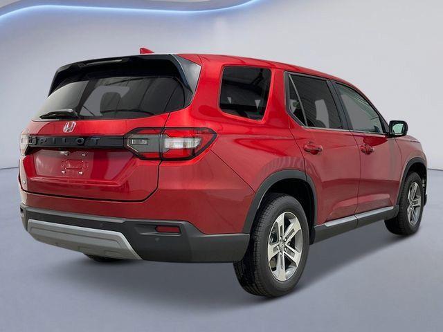 new 2025 Honda Pilot car, priced at $47,550