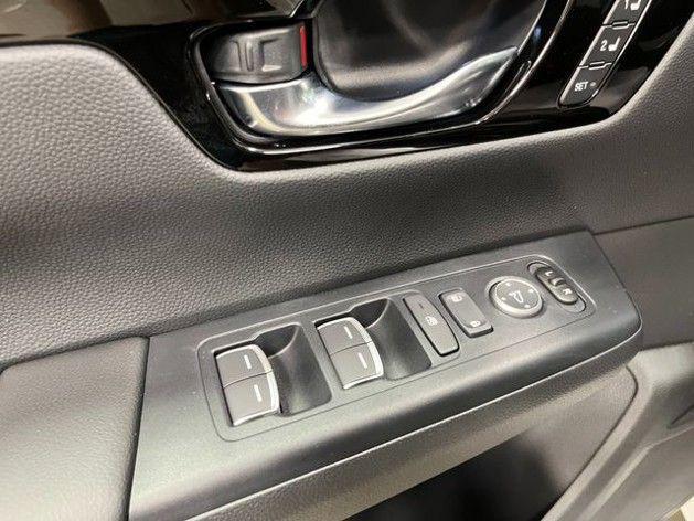 new 2026 Honda CR-V Hybrid car, priced at $43,700