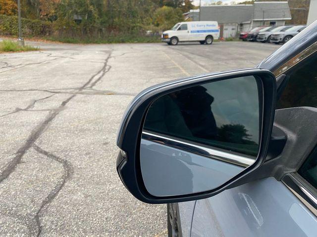 used 2022 Honda Pilot car, priced at $29,698