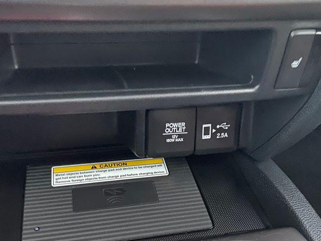 used 2022 Honda Pilot car, priced at $29,698