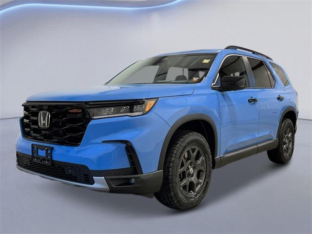 new 2025 Honda Pilot car, priced at $51,250