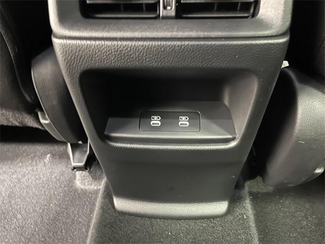 new 2026 Honda CR-V Hybrid car, priced at $40,650