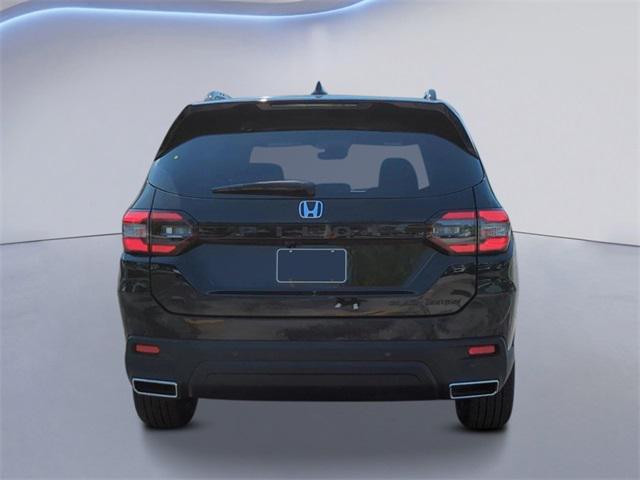 new 2025 Honda Pilot car, priced at $55,975