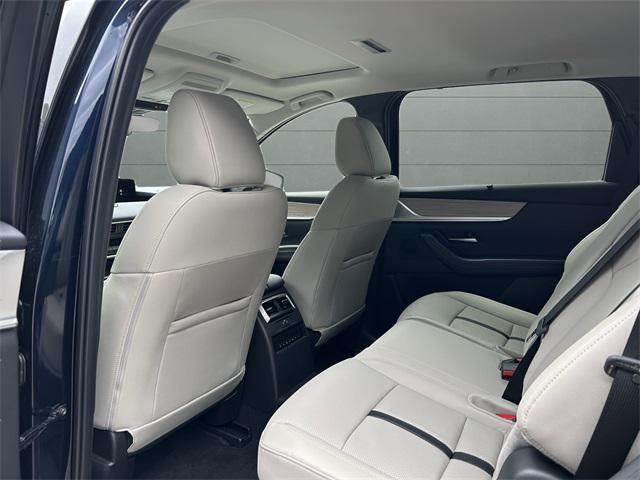 new 2025 Mazda CX-90 car, priced at $39,163