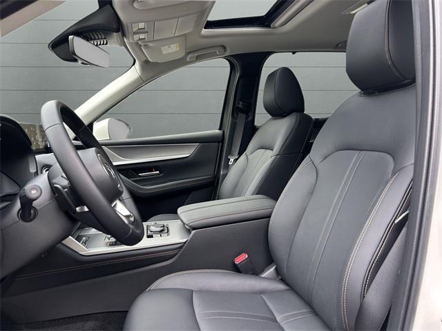 new 2025 Mazda CX-90 car, priced at $40,175
