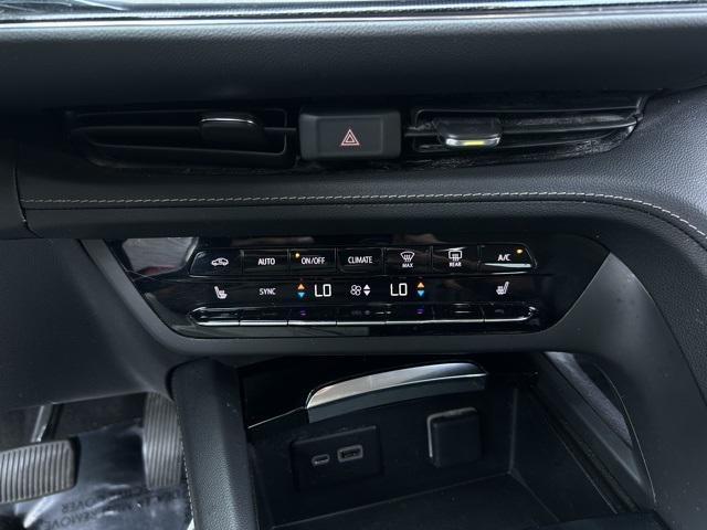 used 2023 Buick Envision car, priced at $21,040