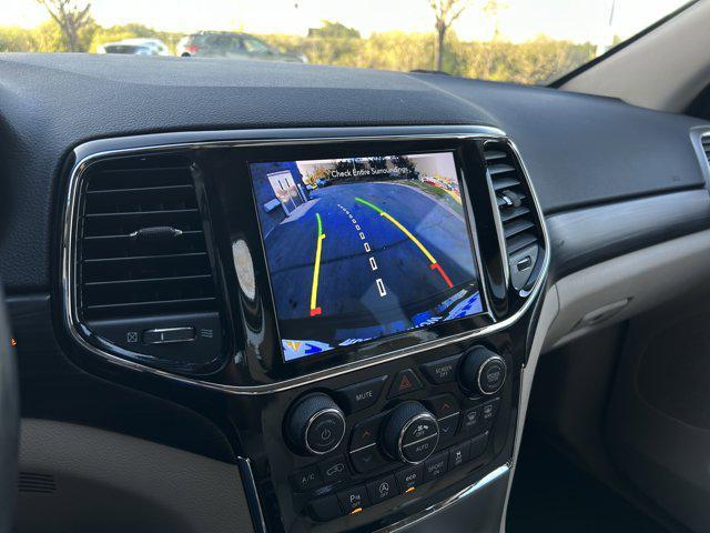 used 2022 Jeep Grand Cherokee car, priced at $23,299