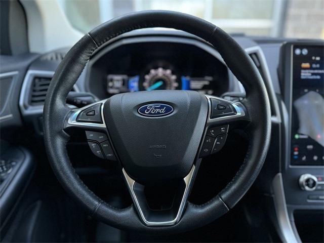 used 2022 Ford Edge car, priced at $25,929