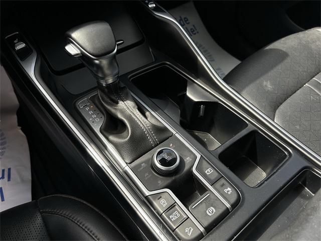 used 2021 Kia Sorento car, priced at $23,600