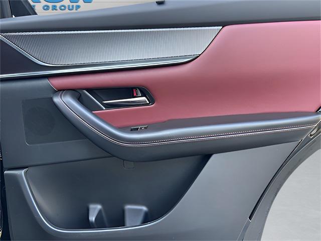 used 2025 Mazda CX-70 PHEV car, priced at $38,000