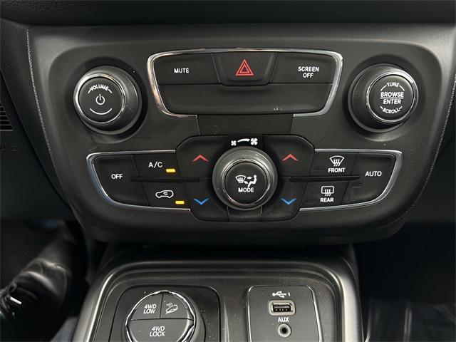 used 2020 Jeep Compass car, priced at $14,200
