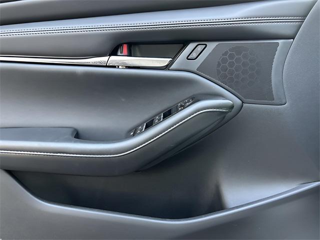 new 2025 Mazda Mazda3 car