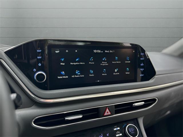 used 2023 Hyundai Sonata car, priced at $18,250