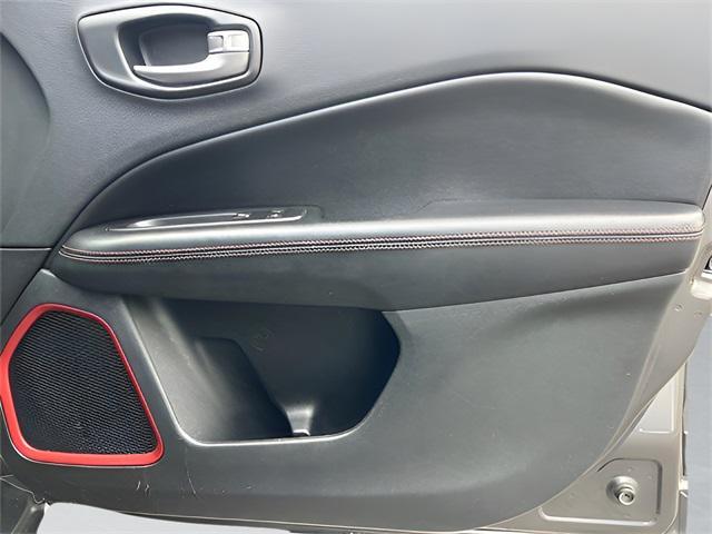 used 2020 Jeep Compass car, priced at $9,199