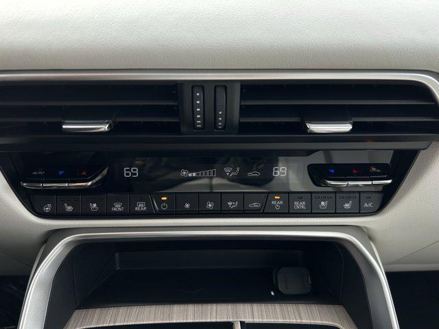 new 2025 Mazda CX-90 car, priced at $53,253