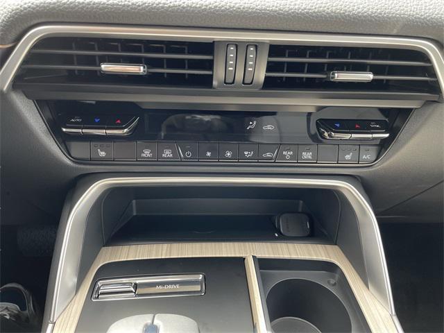 new 2025 Mazda CX-90 car, priced at $39,851