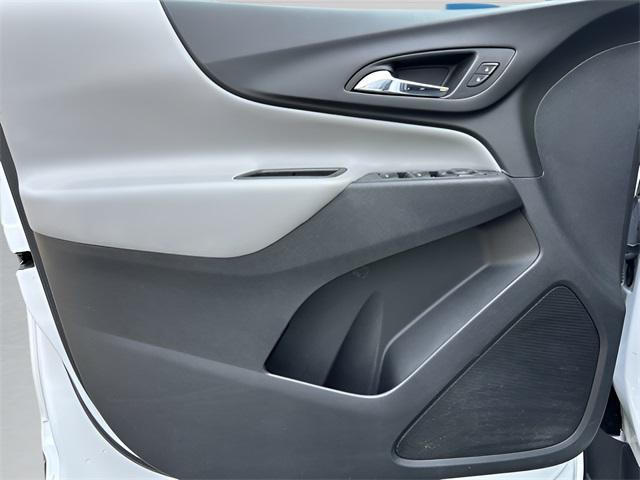 used 2023 Chevrolet Equinox car, priced at $19,060