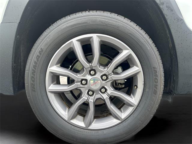 used 2023 GMC Terrain car, priced at $24,590