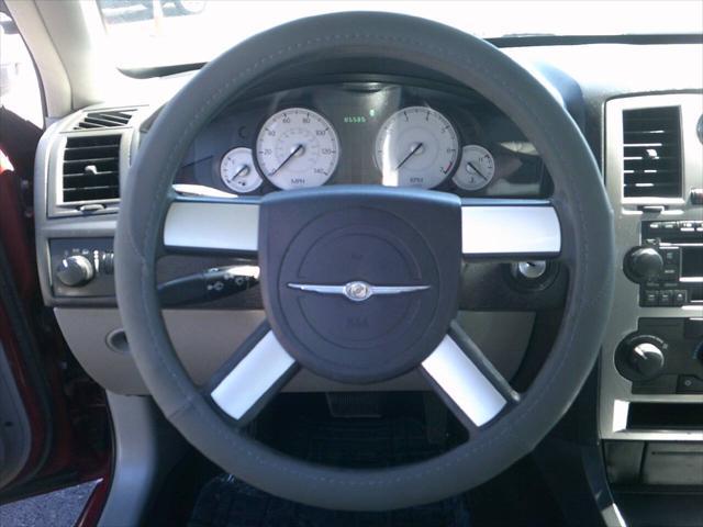used 2007 Chrysler 300 car, priced at $5,495