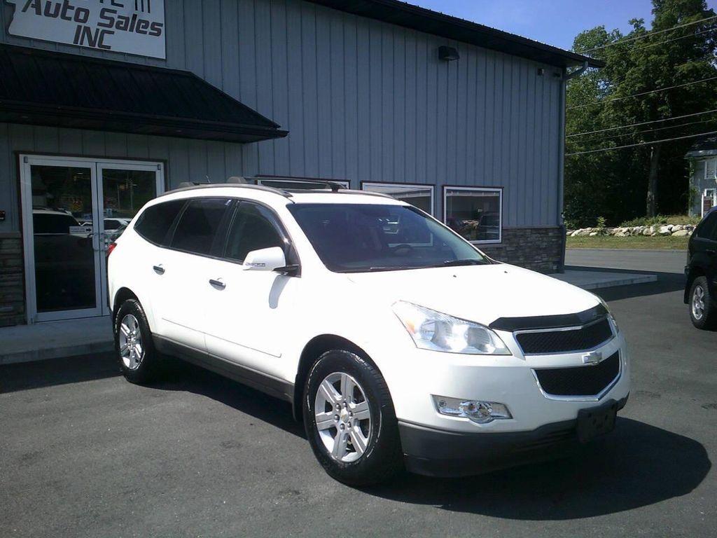 used 2011 Chevrolet Traverse car, priced at $6,995