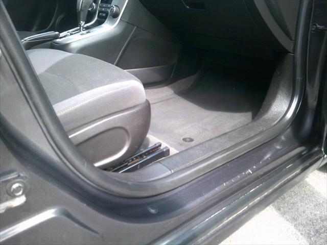 used 2014 Chevrolet Cruze car, priced at $6,995