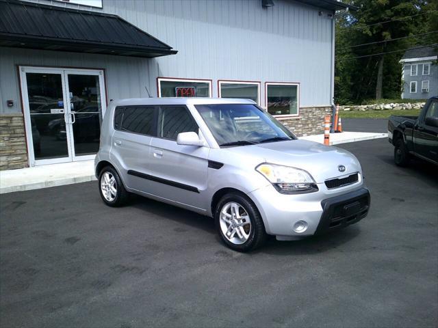 used 2010 Kia Soul car, priced at $4,995