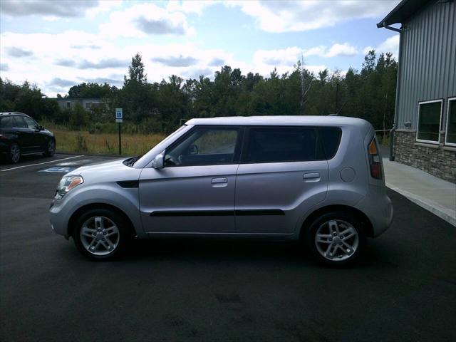 used 2010 Kia Soul car, priced at $4,995