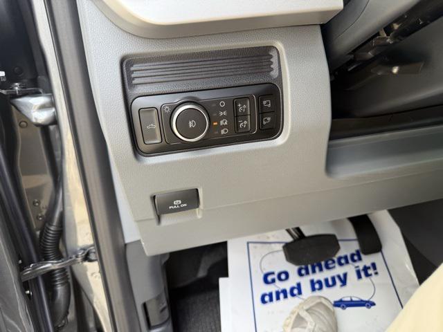 new 2025 Ford F-250 car, priced at $53,765