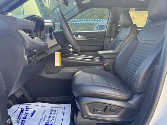new 2025 Ford Explorer car, priced at $54,270