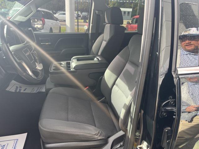 used 2018 GMC Sierra 1500 car, priced at $27,998