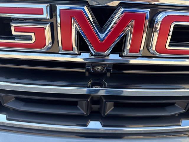 used 2025 GMC Acadia car, priced at $45,998