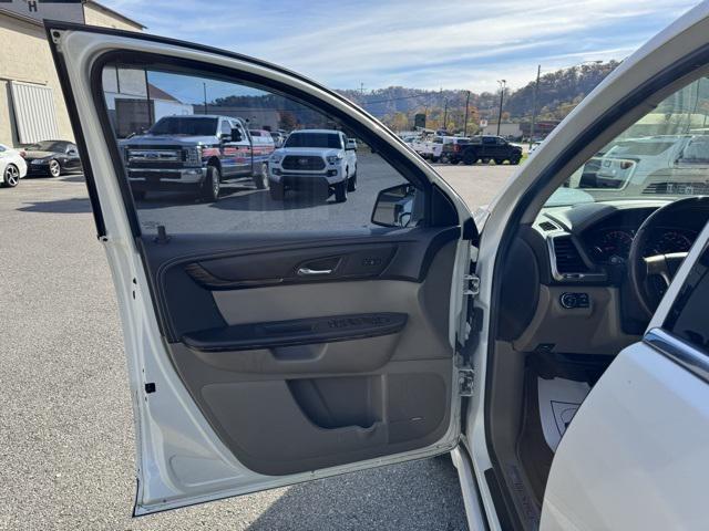 used 2014 GMC Acadia car, priced at $6,998