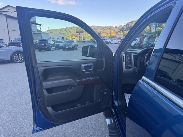 used 2017 GMC Sierra 1500 car, priced at $19,998
