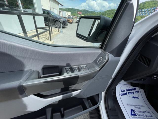 new 2025 Ford F-150 car, priced at $48,733