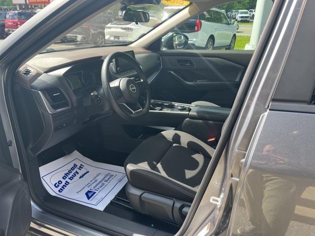 used 2023 Nissan Rogue car, priced at $23,998