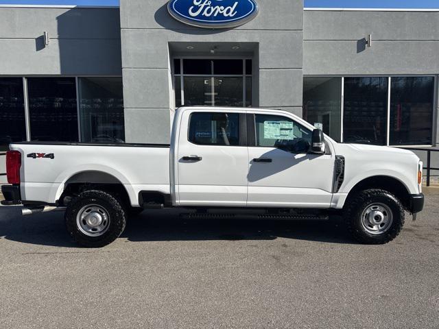 new 2025 Ford F-250 car, priced at $53,535