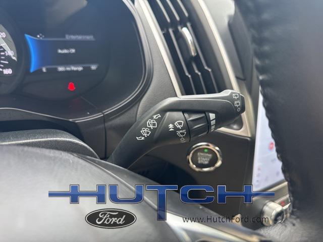 used 2024 Ford Edge car, priced at $28,998