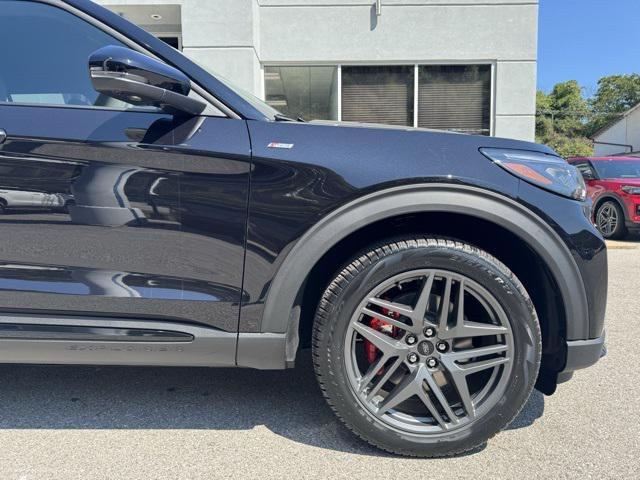 new 2025 Ford Explorer car, priced at $50,880