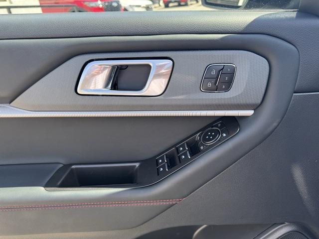 new 2025 Ford Explorer car, priced at $50,880