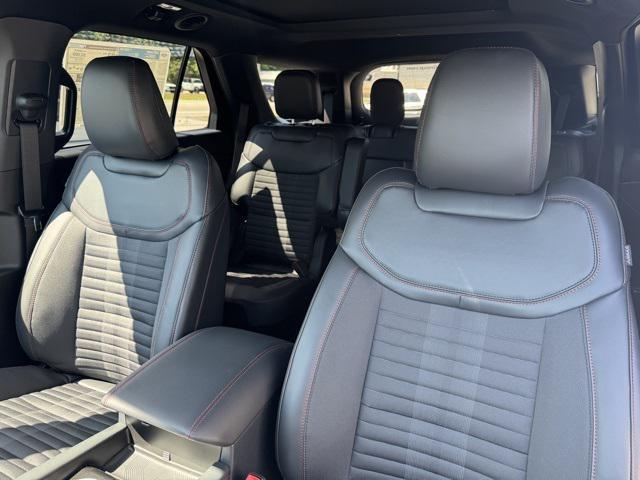 new 2025 Ford Explorer car, priced at $50,880