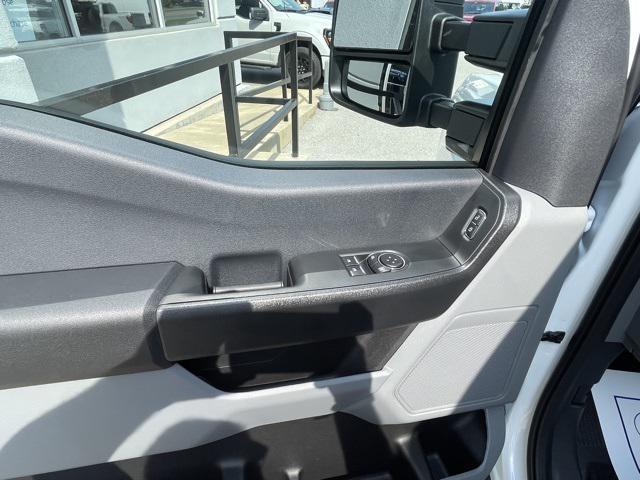 new 2025 Ford F-250 car, priced at $48,498